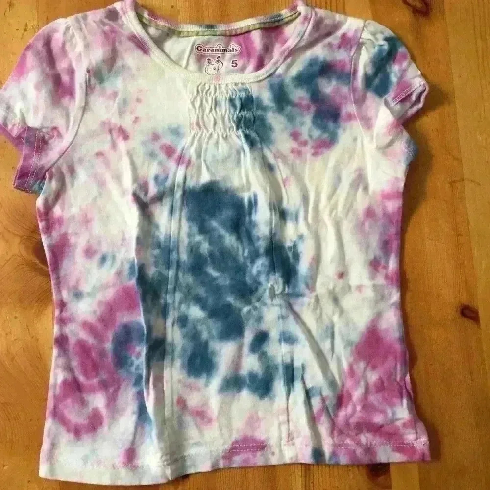 New. Garanimals Hand cinched Tie dye girls shirt.